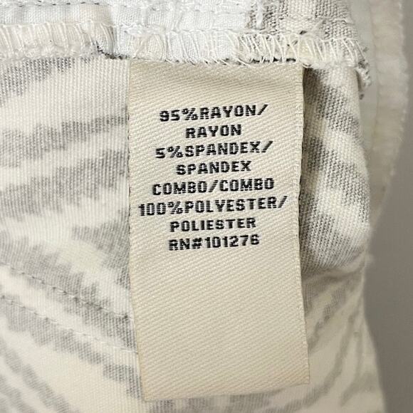 eci Women's Ankle Zip Pants 10 Brown & White Geometric Pattern Skinny Mid Rise - Picture 7 of 8